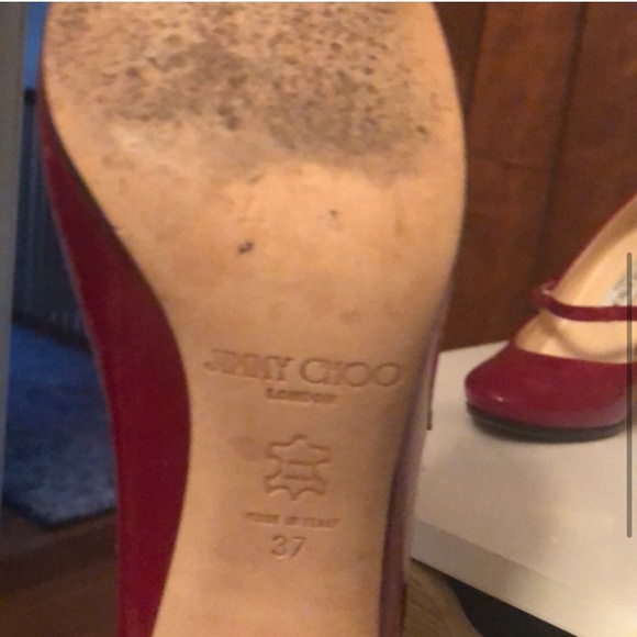 Jimmy Choo✨ Red Patten Leather Heels ❤️. No offers price is firm 😊 - Picture 3 of 3